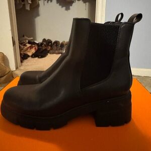 Black Chelsea Boots